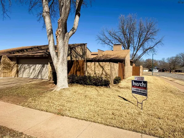 2800 Mill Valley Dr, Wichita Falls, TX 76308