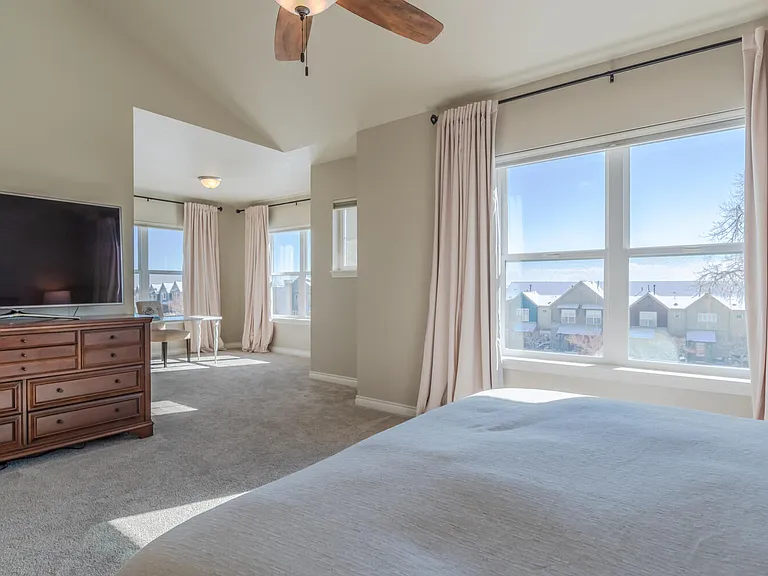 1362 Golden Eagle Way — Photo 21