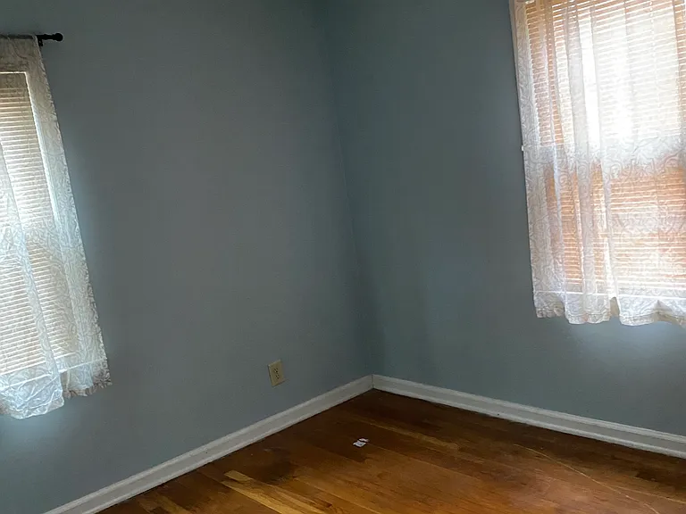 955 Mann Ave #1 — Photo 3