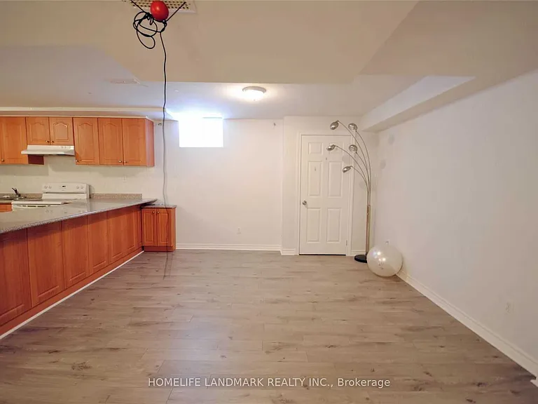 23 Houser St #BASEMENT — Photo 5