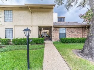 9006 Emberglow Ln, Dallas, TX 75243