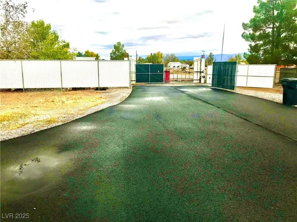 3201 Fritz Ln, Pahrump, NV 89048