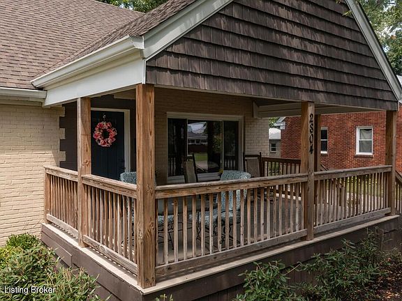 5th image of 2804 Sharon Way