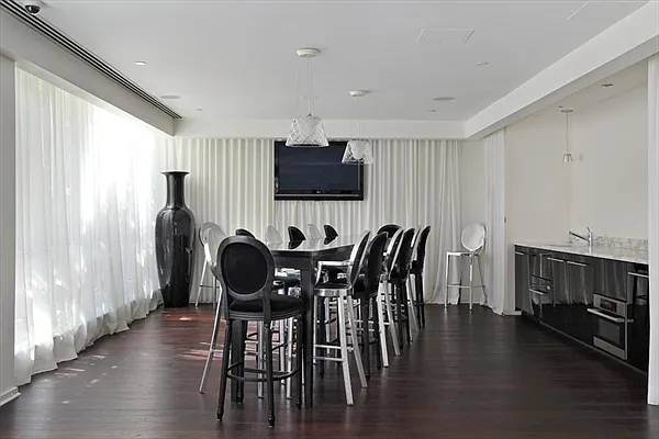 Sold by Citi Habitats | media 8