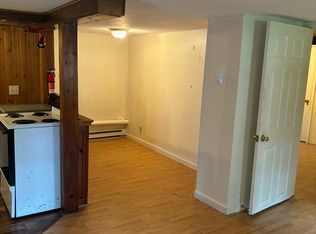 55 Pine St #B, Rochester, NH 03867