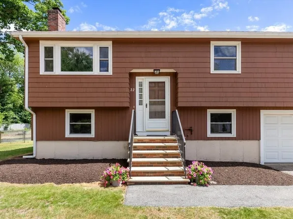 22 Susan Ave, Burlington, MA 01803