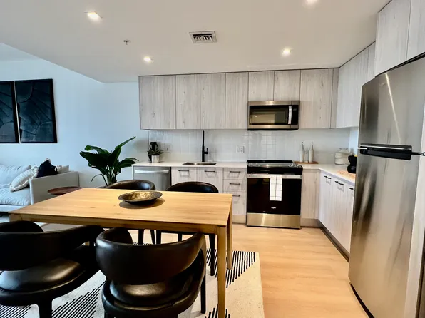 260 NW 28th St #A7, Miami, FL 33127