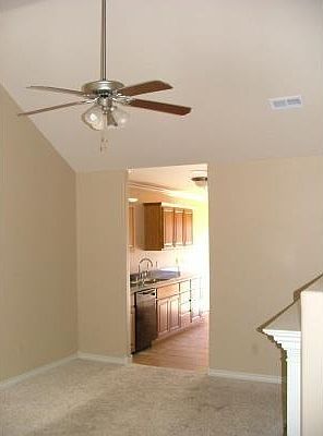 2nd image of 274 Copper Oaks Dr