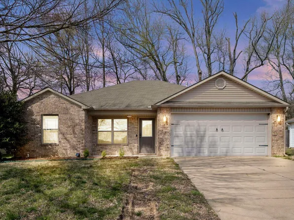 123 Meadow Dr, Beebe, AR 72012