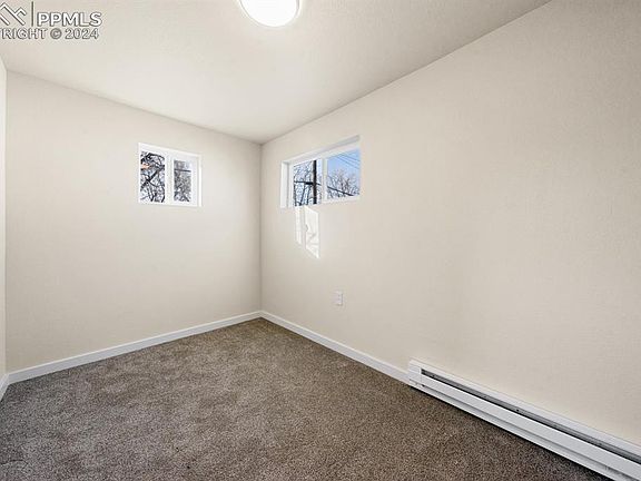 5th image of 517 Yuma St