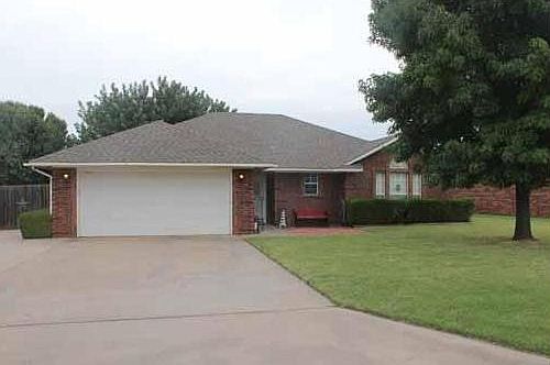 1st image of 316 Mary Dr