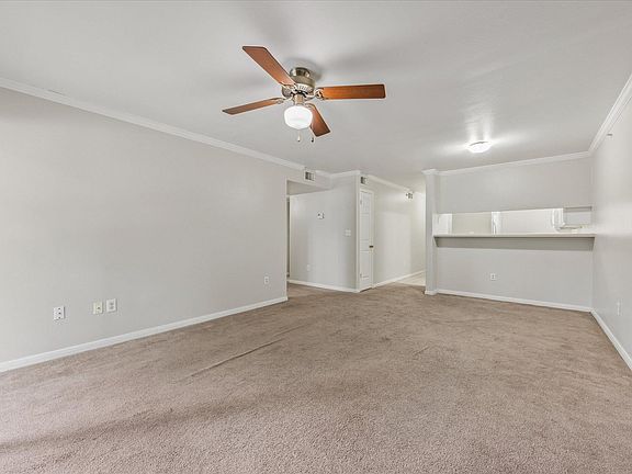 5th image of 501 W 26th St APT 121