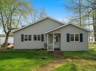 1 Francis Rd, Amston, CT 06231