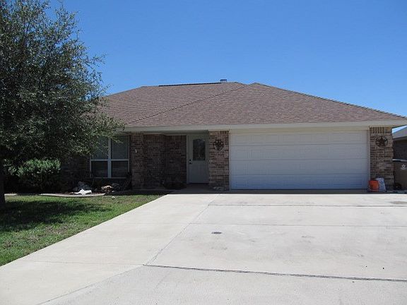2nd image of 2825 Selman Dr
