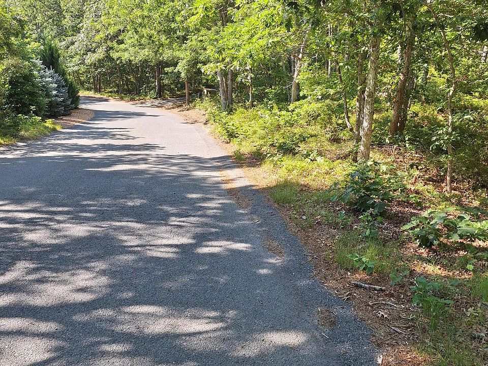 1st image of 37 Oak Valley Road
