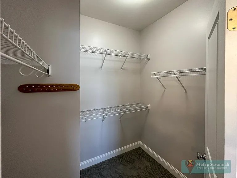 303 Lake View Dr — Photo 21