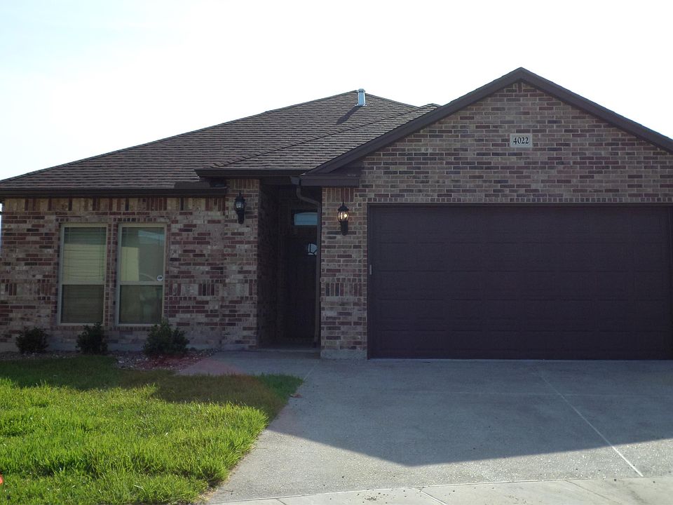 1st image of 4022 Saloumeh Way