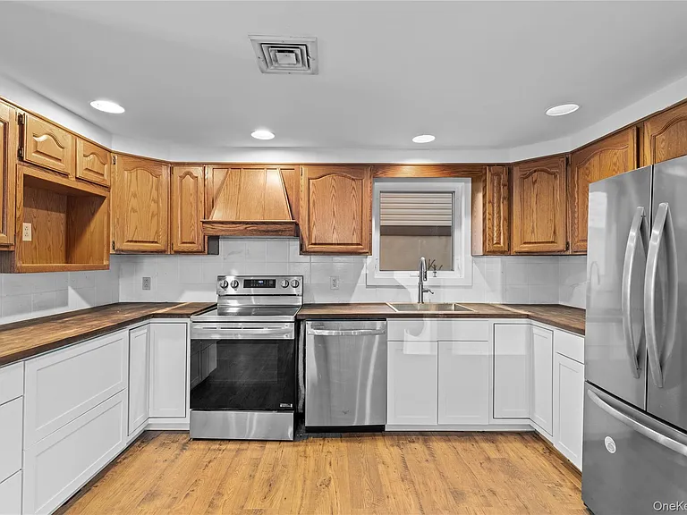 115 Maryland Ave — Photo 8