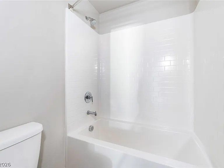 3803 Berenices Ave — Photo 18