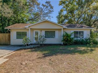 1320 Divot Ln, Tampa, FL 33612
