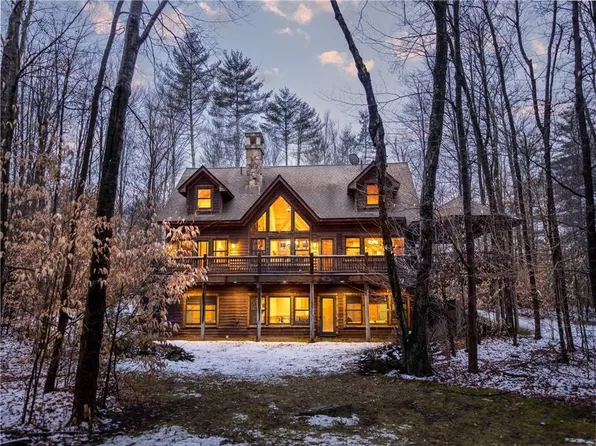 352 Woodstone Trail, Bethel, NY 12786