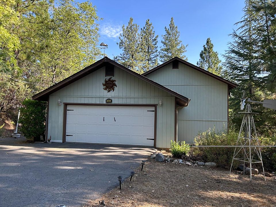 1st image of 5883 Black Quartz Rd