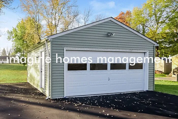 1910 Dooridge Dr — Photo 12