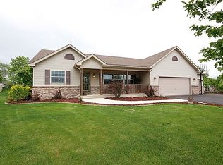2404 Somerset Knl, Hudson, WI 54016