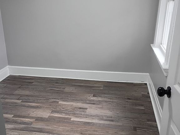 4th image of 187 Jelliff Ave #2F