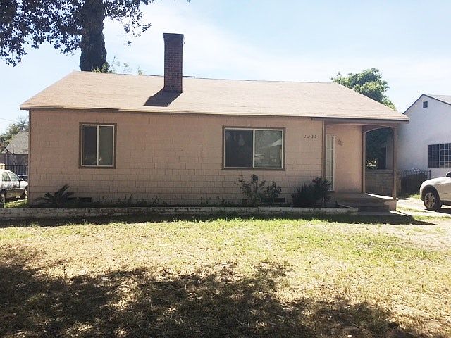 1st image of 1235 W 26th St