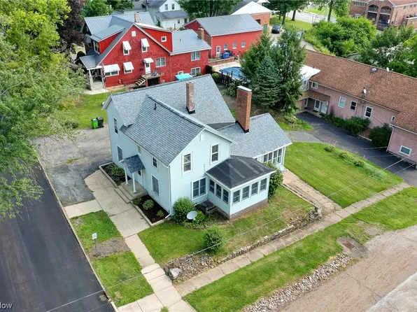 10714 Maple St, Mantua, OH 44255