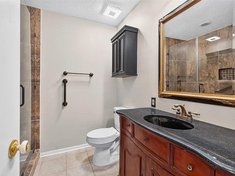 9211 Palm Shores Dr — Photo 15
