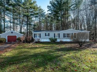 40 Murray Dr, Rochester, NH 03868