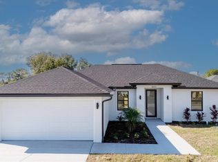 8042 Buttercup Cir, Labelle, FL 33935