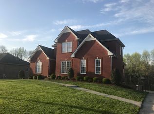 930 S Ridge Trl, Clarksville, TN 37043