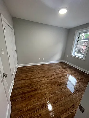 Rented by NY Space Finders Inc. | media 4