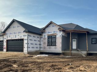 351 Mill Ridge Dr, Byron, IL 61010