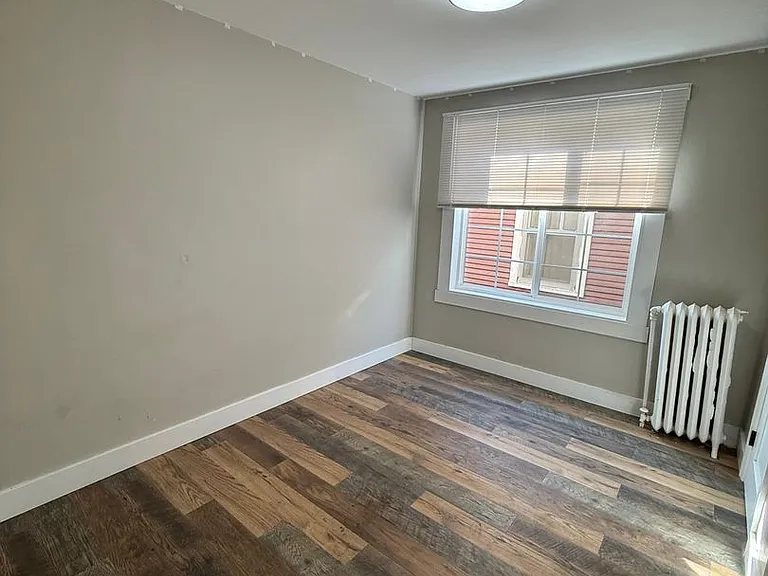 251 Maria Ave — Photo 6