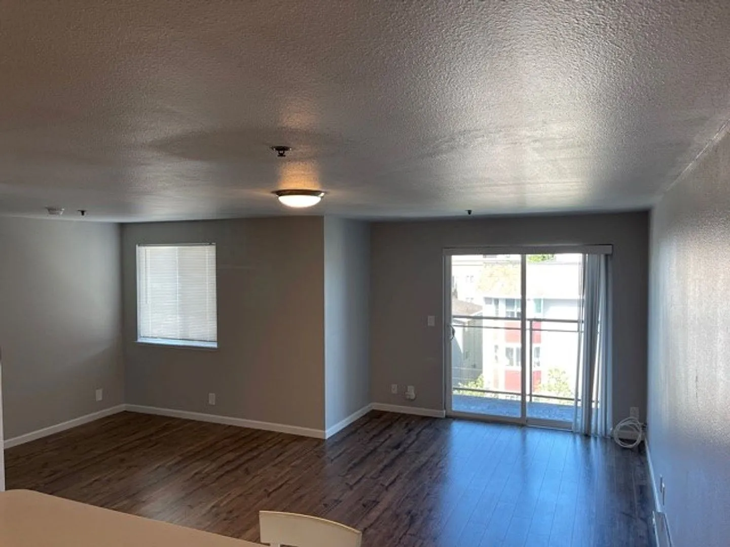Live in the heart of Capitol Hill in this Completely remodeled studio with high end finishes! — Photo 3