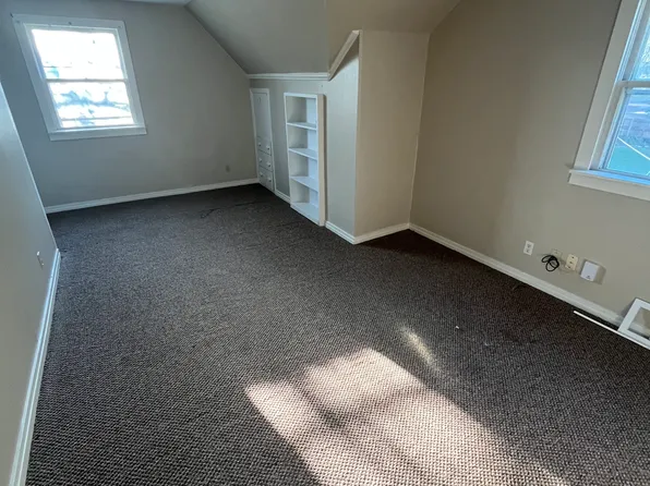 410 Harrison St #1, Newton, KS 67114