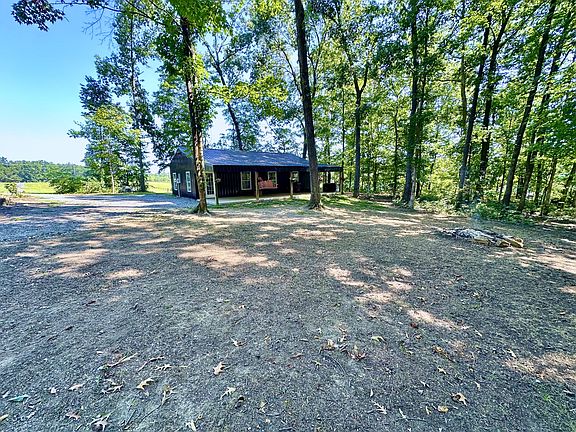 3rd image of 3424 Dobbins Pike