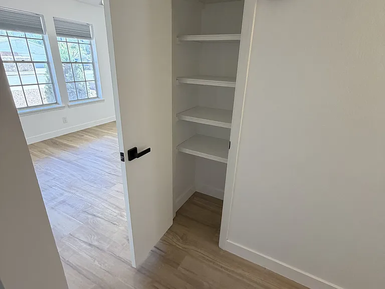 4128 Perth Dr — Photo 22