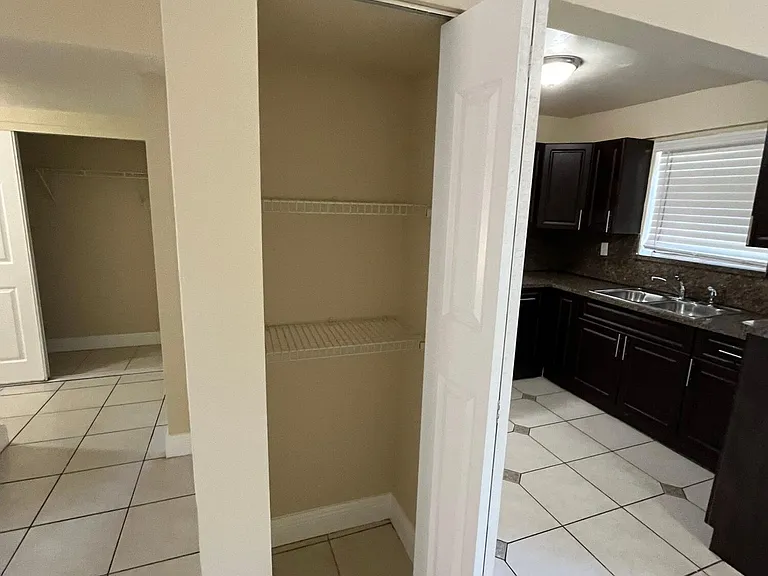 1370 NE 119th St #137008 — Photo 11
