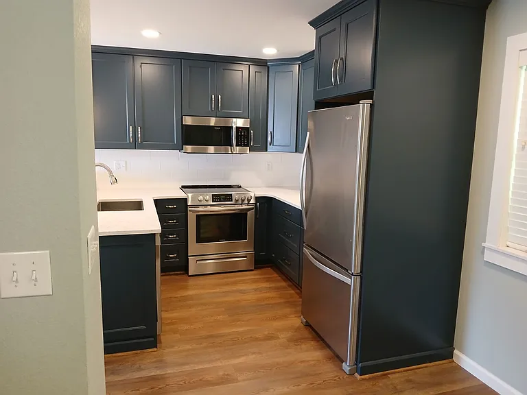 81 Welch St — Photo 3