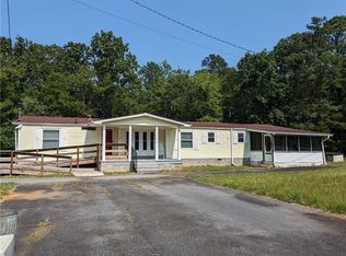 83 Pine Ridge Rd NW, White, GA 30184