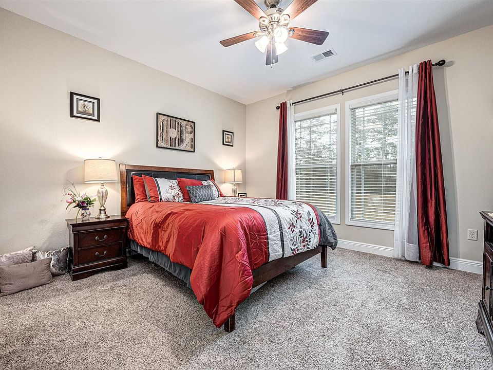 1st image of 6009 Dorchester Pl
