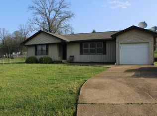 48 State Highway O, Bakersfield, MO 65609