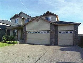 1762 Clover Ln photo 1