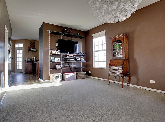 5th image of 1637 W Turtle Creek Ln
