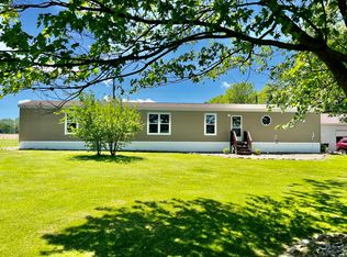 725 W Tupper Lake Rd, Lake Odessa, MI 48849